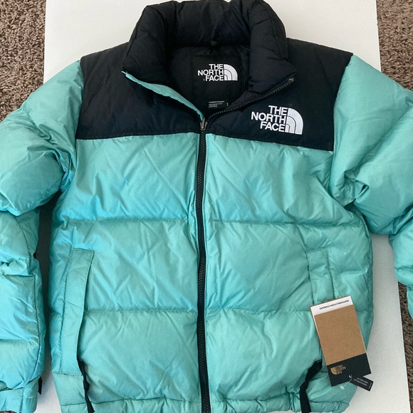 {Brand New} Women Large North Face Coat - Picture 1 of 1